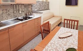 Sikelia Home Holiday